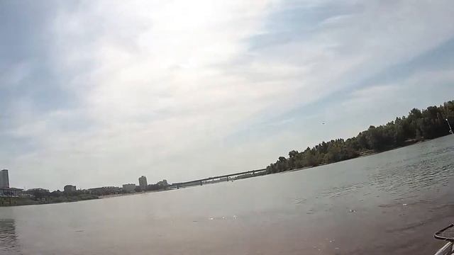 Обзор рыбных мест 12 08 2019г №27 р Иртыш г Омск Рыбалка спининнгом, тролиннг в устье р Омь смотреть онлайн