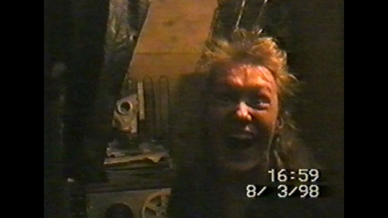 Зловещие Мертвецы часть-4 (VHS) смотреть онлайн