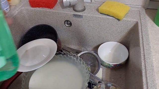 обзор средства для посуды ??♀️Liby??♀️ смотреть онлайн