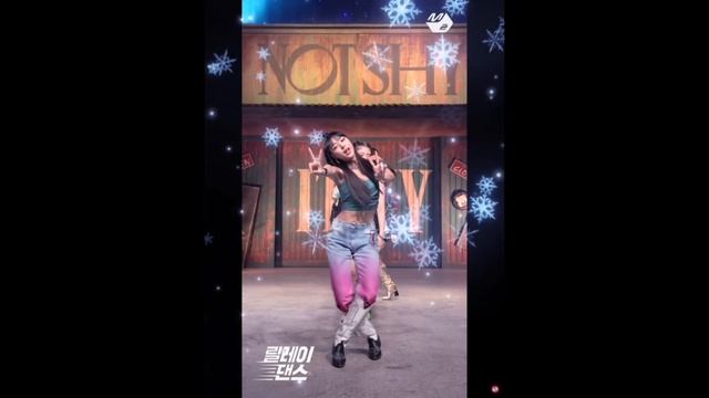 Itzy “Not Shy” outfit codes & links in Roblox || Lina Devil смотреть онлайн