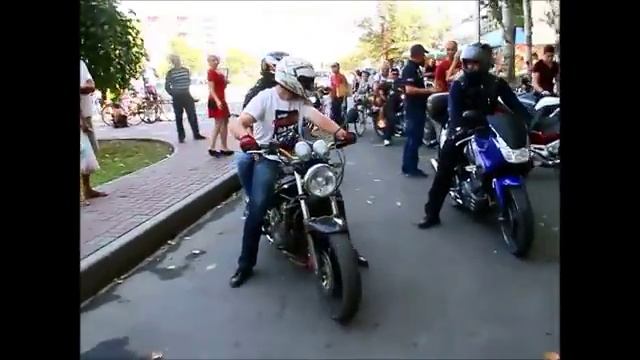 "МелоВело" поздравили мелитопольцев с Днем рождения города смотреть онлайн