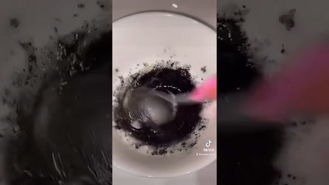 Маска от чёрных точек смотреть онлайн