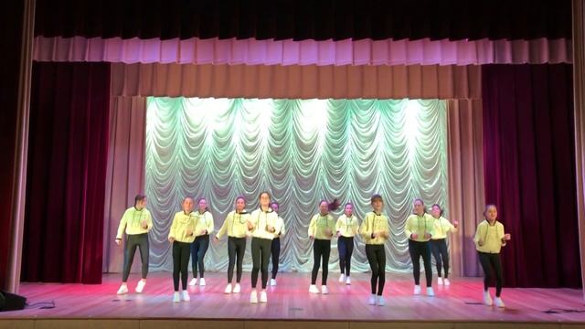 Студия спортивных танцев смотреть онлайн