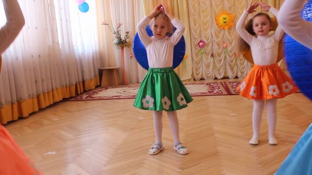 Танец пуговиц смотреть онлайн