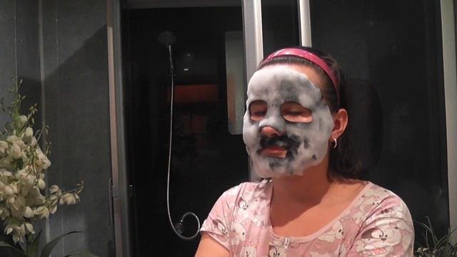 ОБЗОР КОРЕЙСКОЙ МАСКИ С ПЕНКОЙ ОТ ЧЕРНЫХ ТОЧЕК. МАГНИТ КОСМЕТИК смотреть онлайн