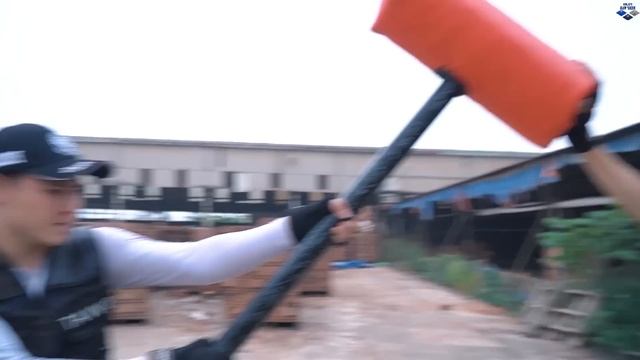 Nerf Guns War : Squad S.W.A.T Seal Nerf Guns Battle Big Boss Overcome Challenge Save Swat Girl смотреть онлайн