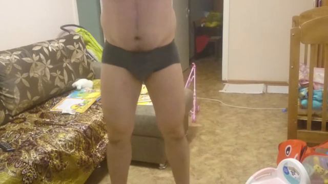 приседание с ребенком смотреть онлайн