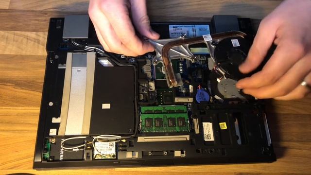 Dell Latitude E6400 disassembly teardown clean fan CPU replace Lüfter reinigen auseinander nehmen смотреть онлайн