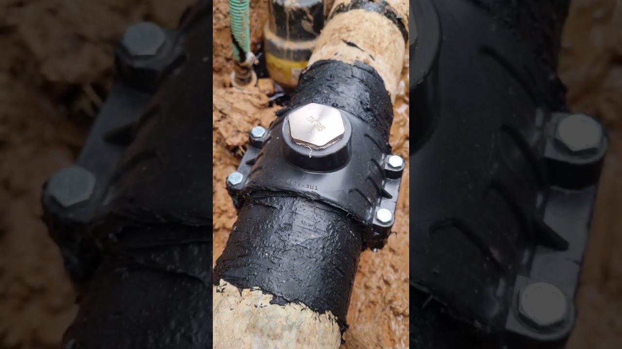 Ремонт асбестовой водопроводной трубы на даче #дача #водопровод