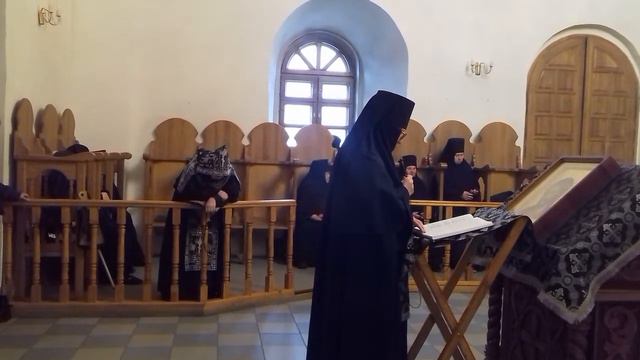 Великий четверг. Литургия. Марфо-Мариинский женский монастырь смотреть онлайн