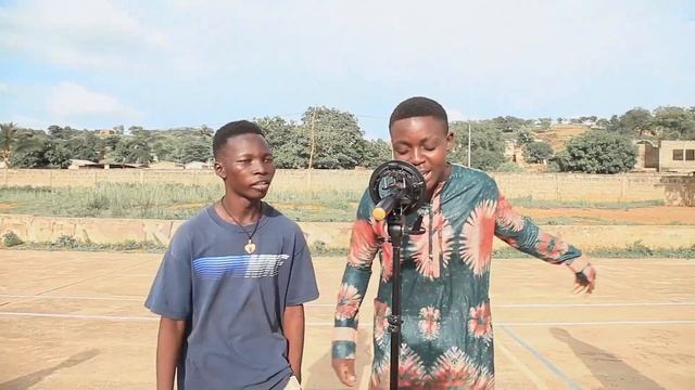 1000 OMBRES Freestyle à l'ancienne-_-Natitingou (BASTOU,WIZ DIOR, BOBLY,INO,PRO15) смотреть онлайн