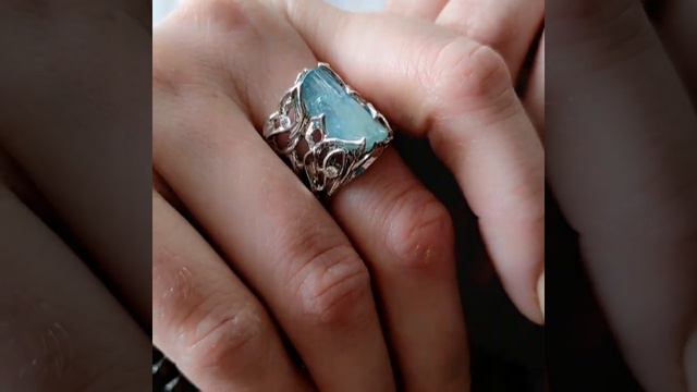 Замок из дождя - ювелирные украшения ручной работы из серебра с драгоценными камнями Сила природы. смотреть онлайн