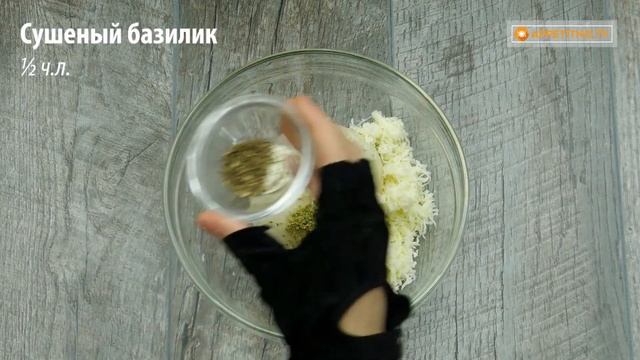 Удивительно вкусный рецепт вегетарианской пиццы с коржом из цветной капусты! | Appetitno.TV смотреть онлайн