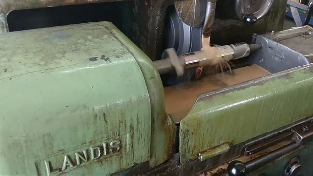 Rectifier on Plunger from Main Engine Mitsubishi смотреть онлайн