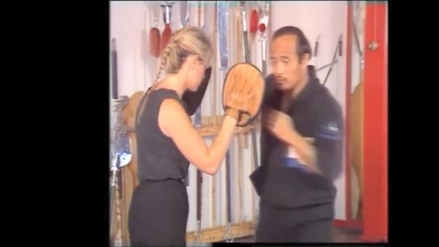 Bruce Lee JKD: Dan Inosanto Focus Pad Training смотреть онлайн