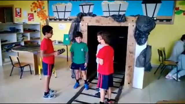 Daniel, Francesco, Laith, Saad - The Angel of Nitshill Road (Ch. 3, 4, 5) смотреть онлайн