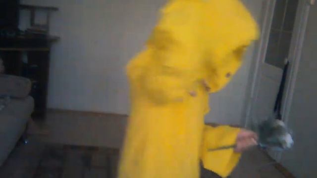 Жёлтый человек смотреть онлайн