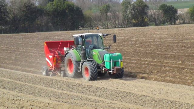 Fendt 313 S4  Grimme GL 420 - Potato Planting 2018