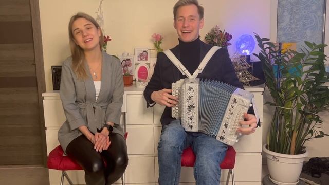 ТАМ НА ГОРЕ КАЗАКИ СТОЯЛИ || СТОЯЛА ДУМАЛА, КАЗАЧЕНЬКА МОЛОДА || ДОБРАЯ ПЕСНЯ ПОД ГАРМОНЬ || В ТЕПЛ смотреть онлайн