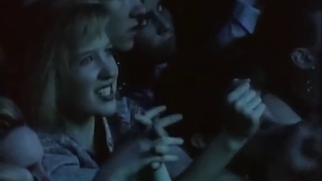 Depeche Mode - Master And Servant (Live At The Pasadena Rose Bowl 1988) смотреть онлайн