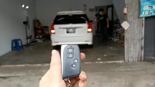 Leon Toyota Wish ZNE10 PKE fully Keyless smart alarm system Push start button engine auto start смотреть онлайн