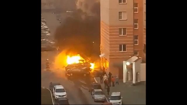 В Череповце ночью сгорели 3 авто смотреть онлайн