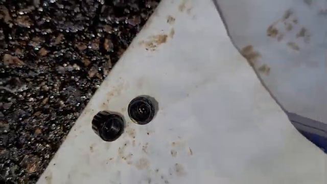 Remplacement du liquide de refroidissement sur Peugeot 3008 смотреть онлайн