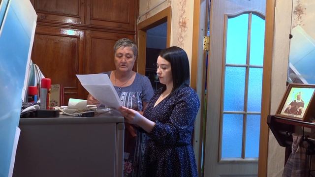 Линолеум отошел, стены мокрые смотреть онлайн