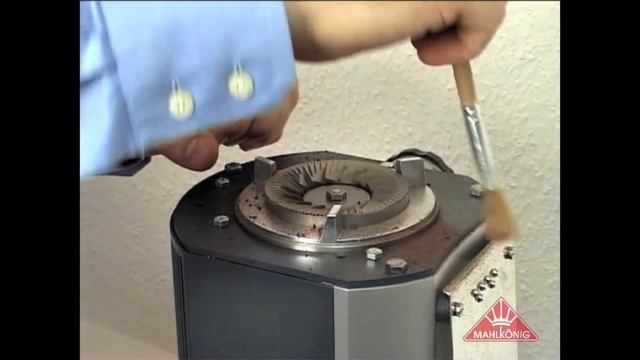 Mahlkönig Tanzania | Manual cleaning смотреть онлайн