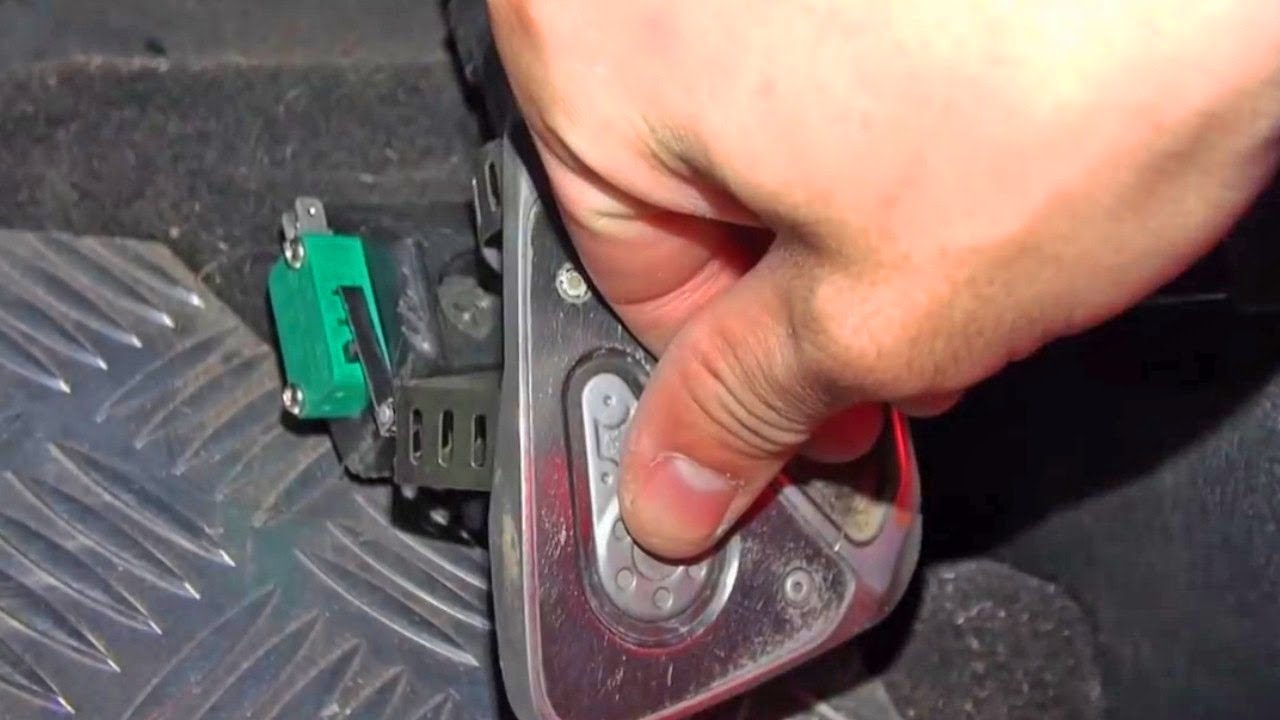 15 ХИТРЫХ АВТОНИШТЯКОВ КОТОРЫЕ МОГУТ ТЕБЕ ПРИГОДИТЬСЯ смотреть онлайн