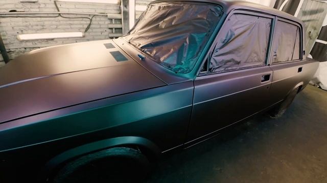 Покраска авто Ваз 2107 в хамелеон и эластичный лак + Керамика 9H (Полное видео) смотреть онлайн