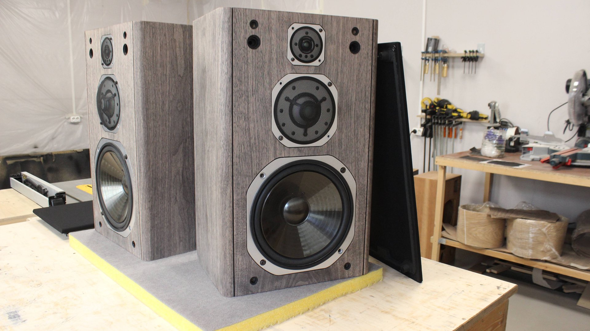 YAMAHA NS-1000X частичная реставрация.