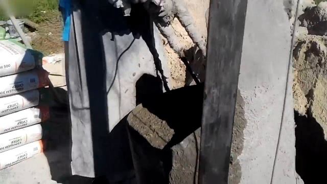 Бетонная крышка сливной ямы. смотреть онлайн