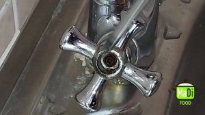 Как открутить ржавый шуруп?