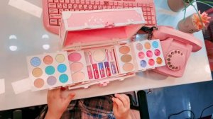 РАСПАКОВКА ДЕТСКОЙ КОСМЕТИКИ / ОБЗОР / МАКИЯЖ ОТ МИЛАНЫ