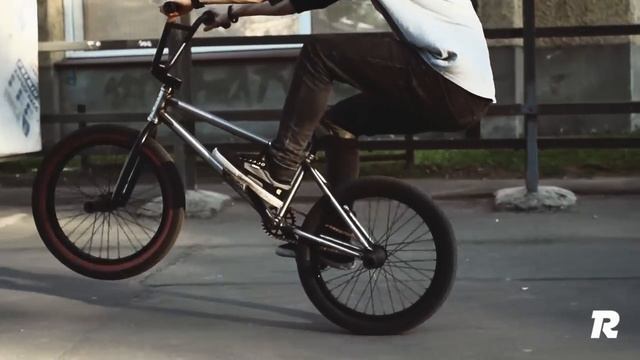 Как делать Мэнуал на BMX (How to Manual BMX) смотреть онлайн