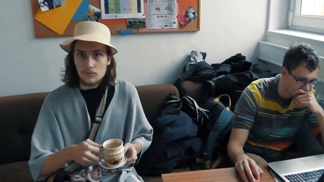 GISNIGHT - ČÍNSKÝ LISTONOŠ
