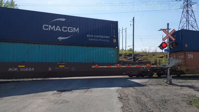 4 CN Bala Sub Trains w/ CN 2246's New P5, Marker Light C44-9W Leader, Nice K5HL, Chugging GEVOs смотреть онлайн