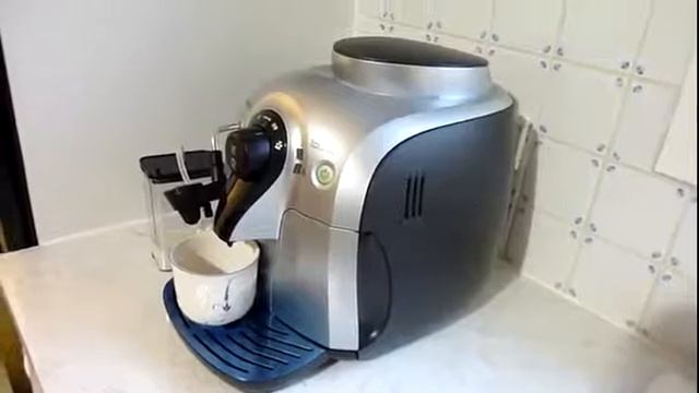 Philips HD8652 51 Série 2100 Machine à espresso automatique смотреть онлайн