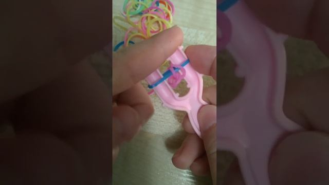 тутор на обычное плетение из резинок для начинающих смотреть онлайн