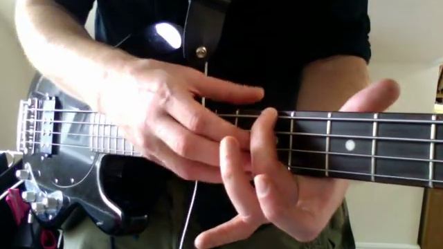 Bass Tapping exercise # 1 смотреть онлайн
