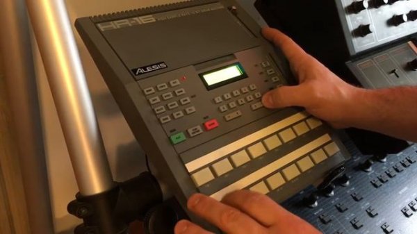 Alesis HR-16 refurbished demo