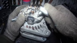 ✅✌???Geely emgrand ec7 снятие генератора и замена щеток