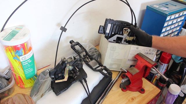 Mercedes-Benz ML Door Lock Actuator Replacement (W163)