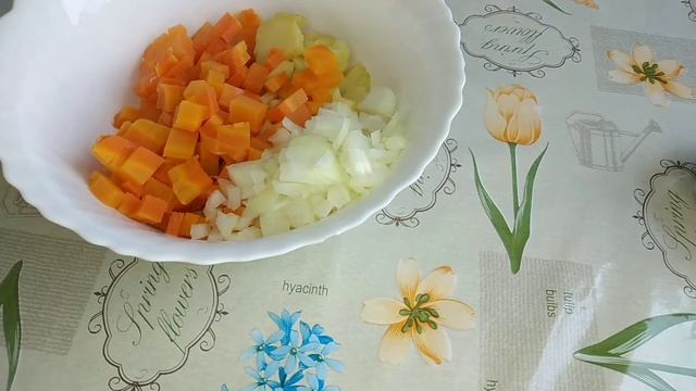 Салат за 5 минут со свёклы. Очень вкусно! Винегрет. Оңай салат. Полезный салат.