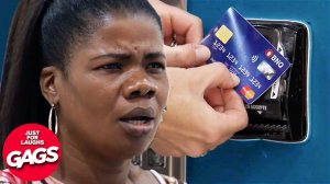 Employee Scams Her Boss | Just For Laughs Gags - Сотрудница обманывает своего босса | Просто ради шу