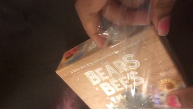 Bears ? and bees ? game unboxing смотреть онлайн