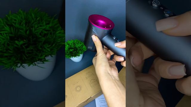 Фен Dyson Supersonic HD08 с гарантией, ссылка в описании