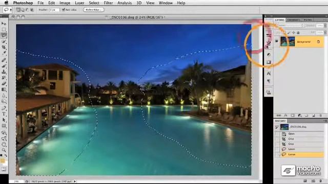 Photoshop CS5 105: Retouching Image Adjustment - 25 Reframing the Scene with Content Aware Scale смотреть онлайн
