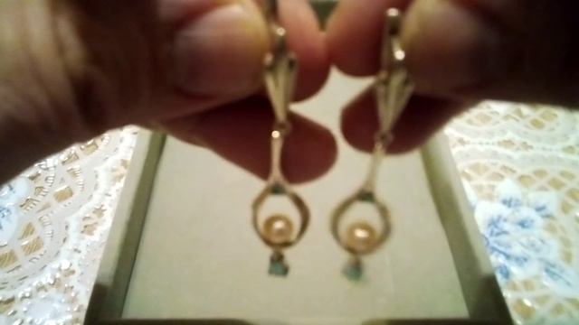 серебренные серьги с топазом и жемчугом..Первый бал .. Наташи Ростовой.. смотреть онлайн